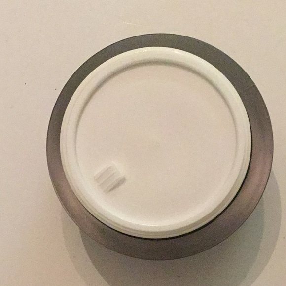 Revive microdermabrasion renewal crème - Picture 4 of 4